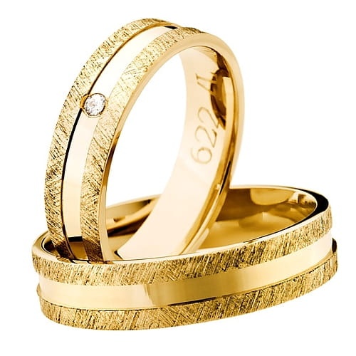 Vigselringar i 14k gult guld med diamant 0,02ct