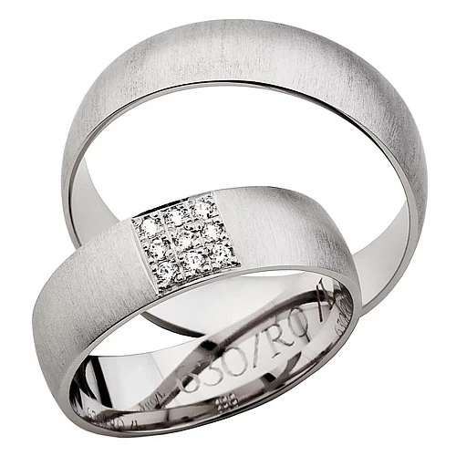 Vigselringar i 14k vitt guld med 9 zirkonier Swarovski