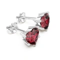 02013-KL001-3-Örhängen i 14k vitt guld med naturliga röda Swarovski-topaser 2ct.webp