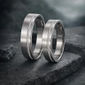 ZJTGR5-004-3-Vigselringar-i-titan-diamantslipat-silver-5mm.webp