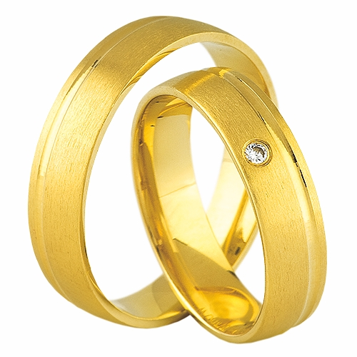 Vigselringar i 14k gult guld med diamant 0,02ct