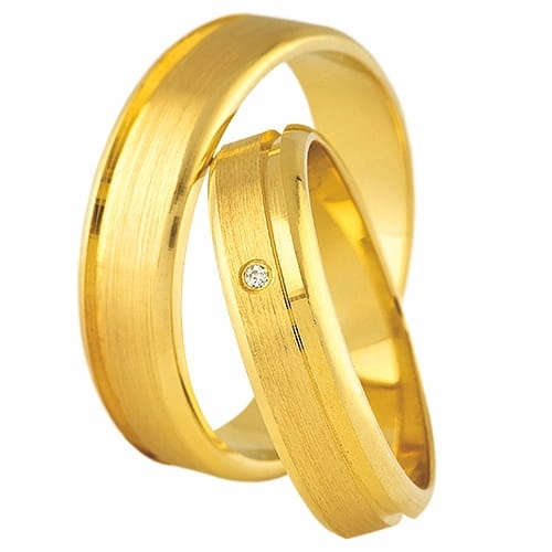 Vigselringar i 14k gult guld med diamant 0,01ct