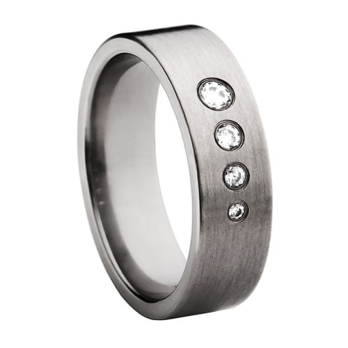 Vigselring i titan med 4 zirkonier Swarovski