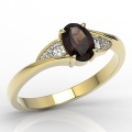 Ring i 14k gult guld med granat på 1ct och 2 diamanter på 0,08ct