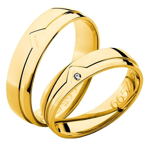 Vigselringar i 18k gult guld med diamant 0,01ct