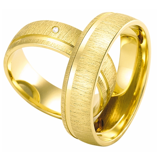 Vigselringar i 18k gult guld med diamant 0,01ct